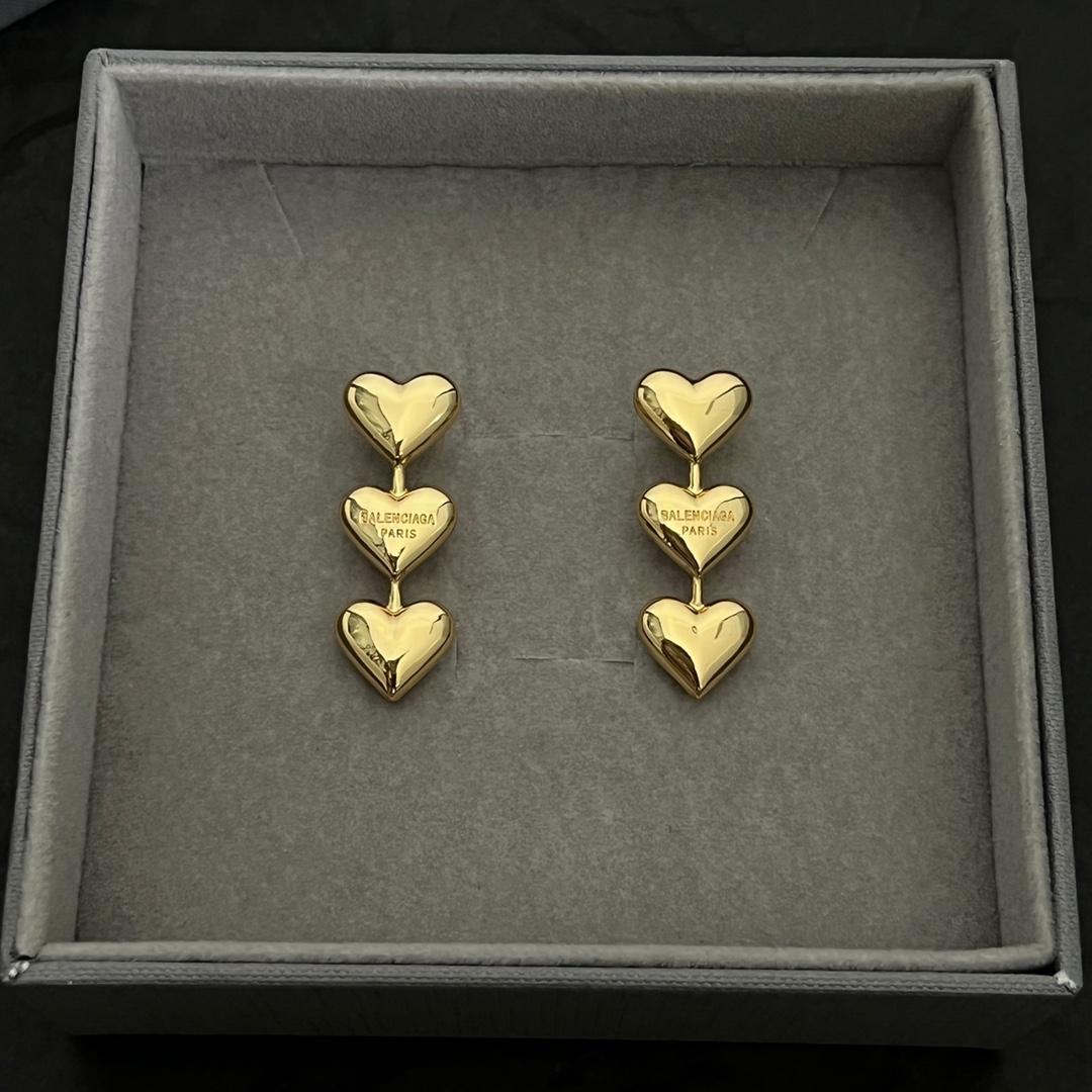 Balenciaga Women's Heart Earrings In Gold - everydesigner