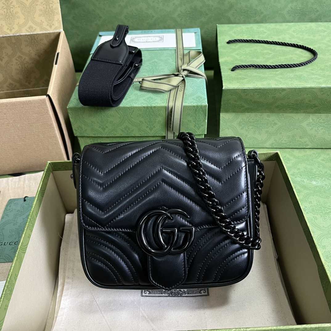 Gucci GG Marmont Matelasse Shoulder Bag  - everydesigner