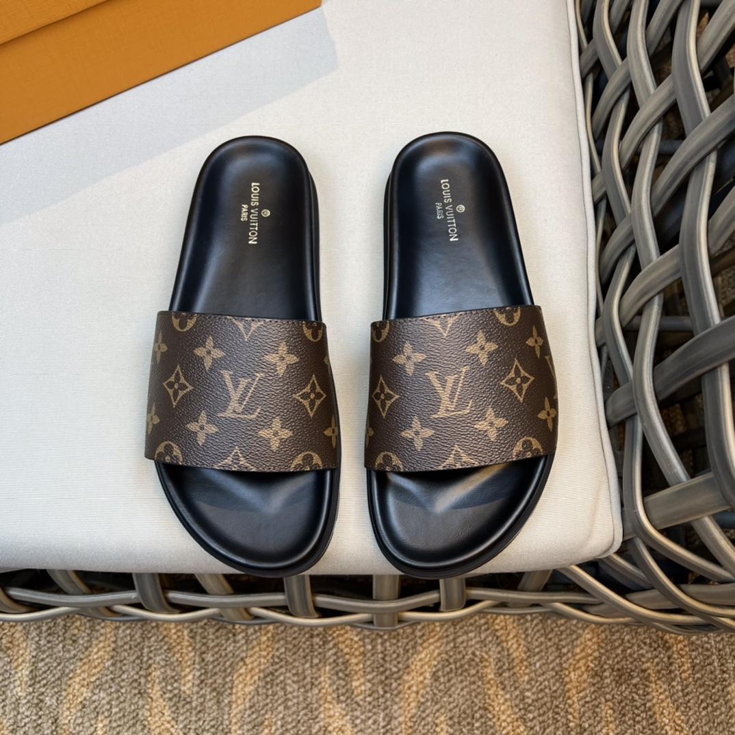 Louis Vuitton Monogram Sandals - everydesigner