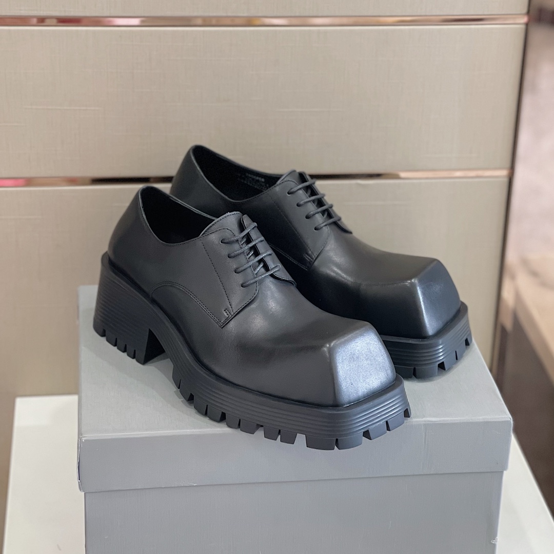 Balenciaga Men's Rhino Derby In Black  - everydesigner