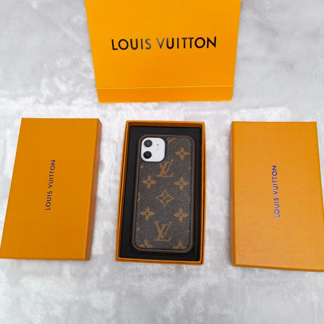 Louis Vuitton Monogram Phone Case  - everydesigner