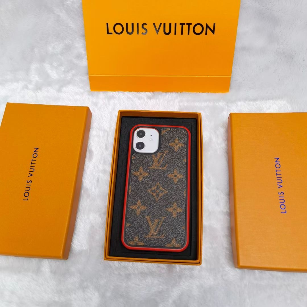 Louis Vuitton Monogram Phone Case  - everydesigner