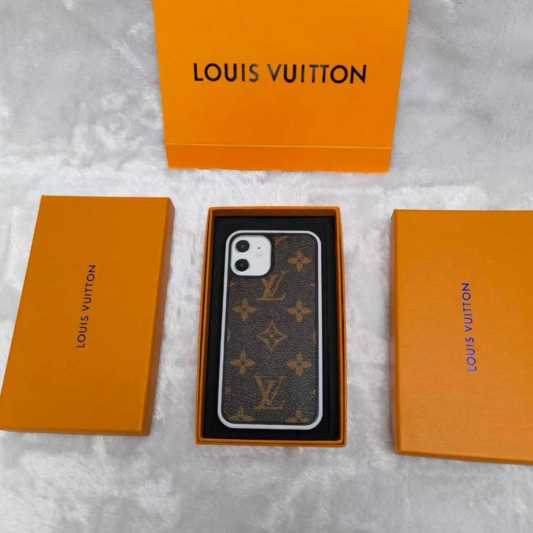 Louis Vuitton Monogram Phone Case  - everydesigner