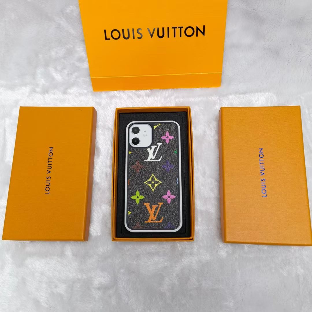 Louis Vuitton Monogram Phone Case  - everydesigner