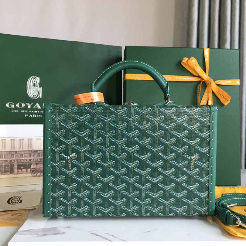 Goyard Grand Hôtel Trunk Bag  - everydesigner