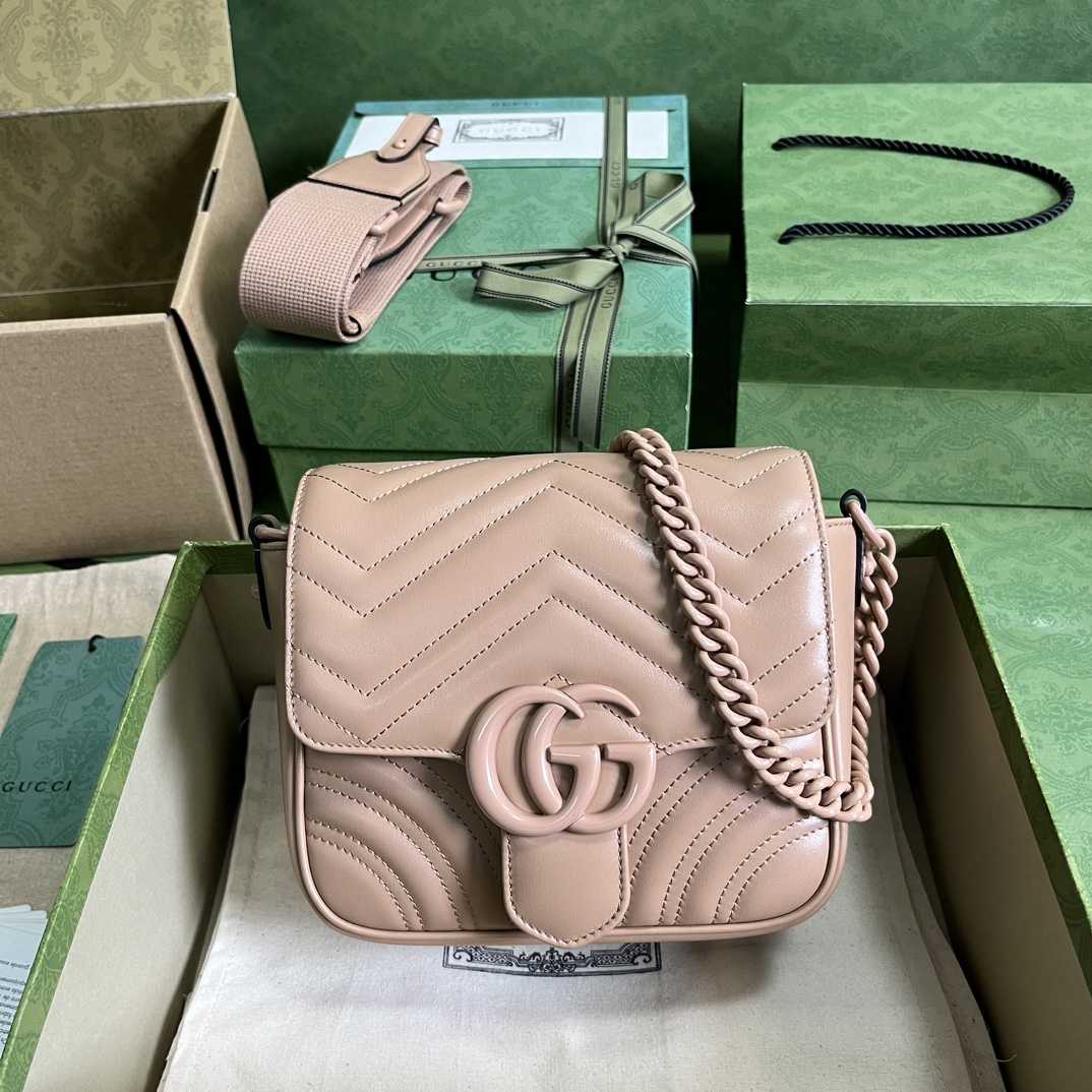 Gucci GG Marmont Matelasse Shoulder Bag  - everydesigner