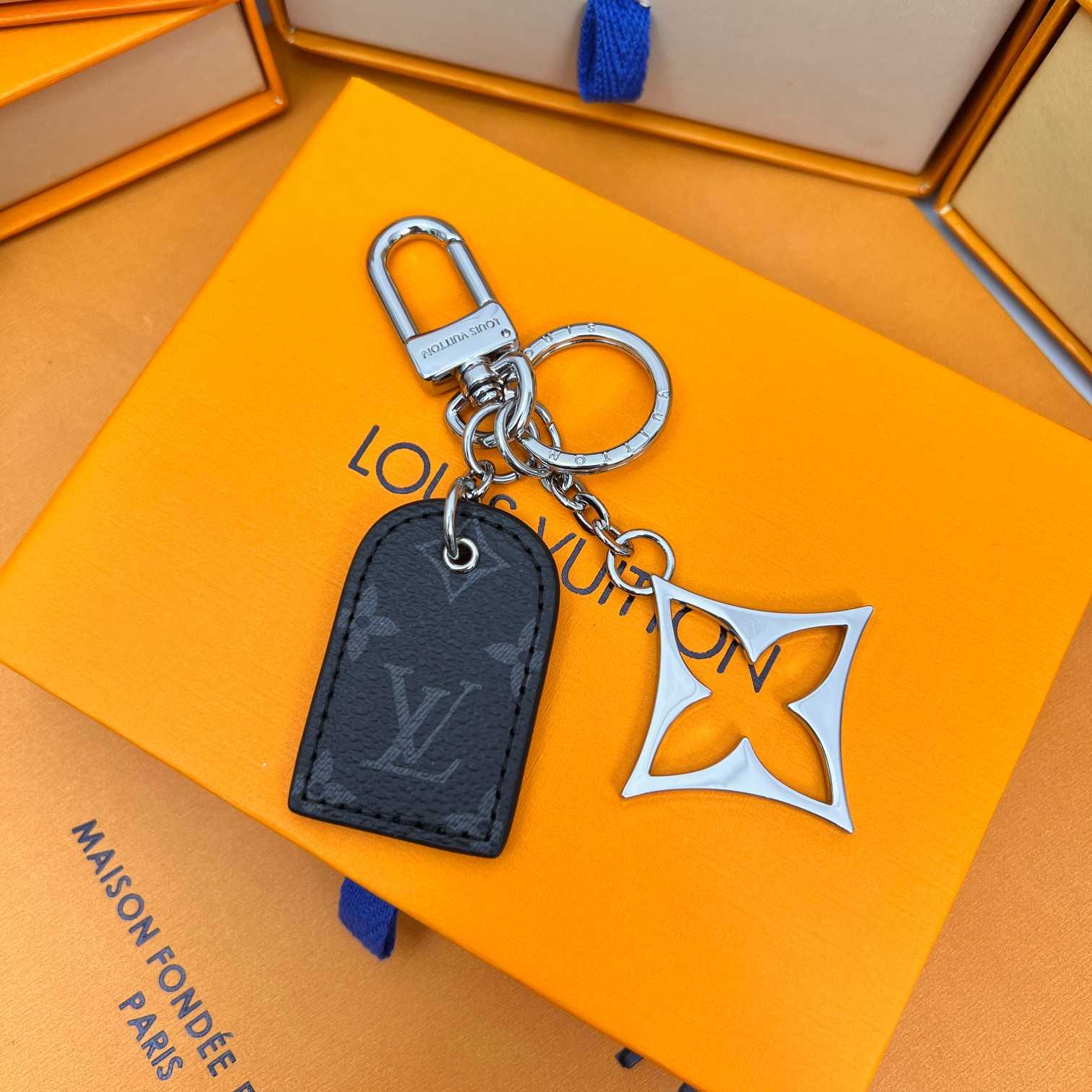 Louis Vuitton LV For You And Me Bag Charm & Key Holder   M00834 - everydesigner