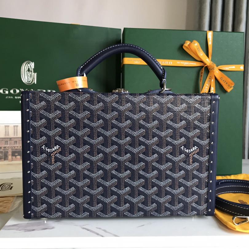 Goyard Grand Hôtel Trunk Bag  - everydesigner