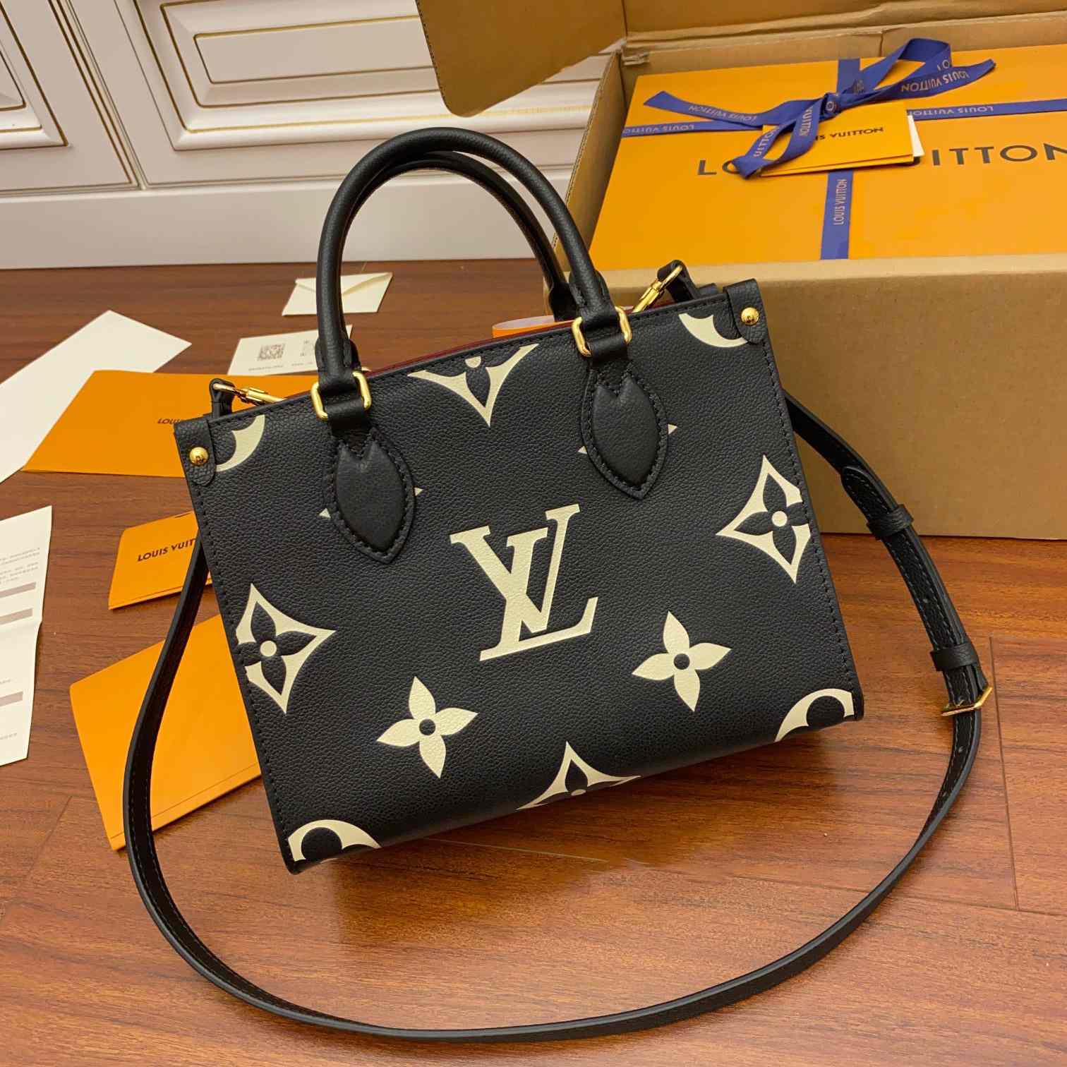 Louis Vuitton OnTheGo PM     M45659 - everydesigner