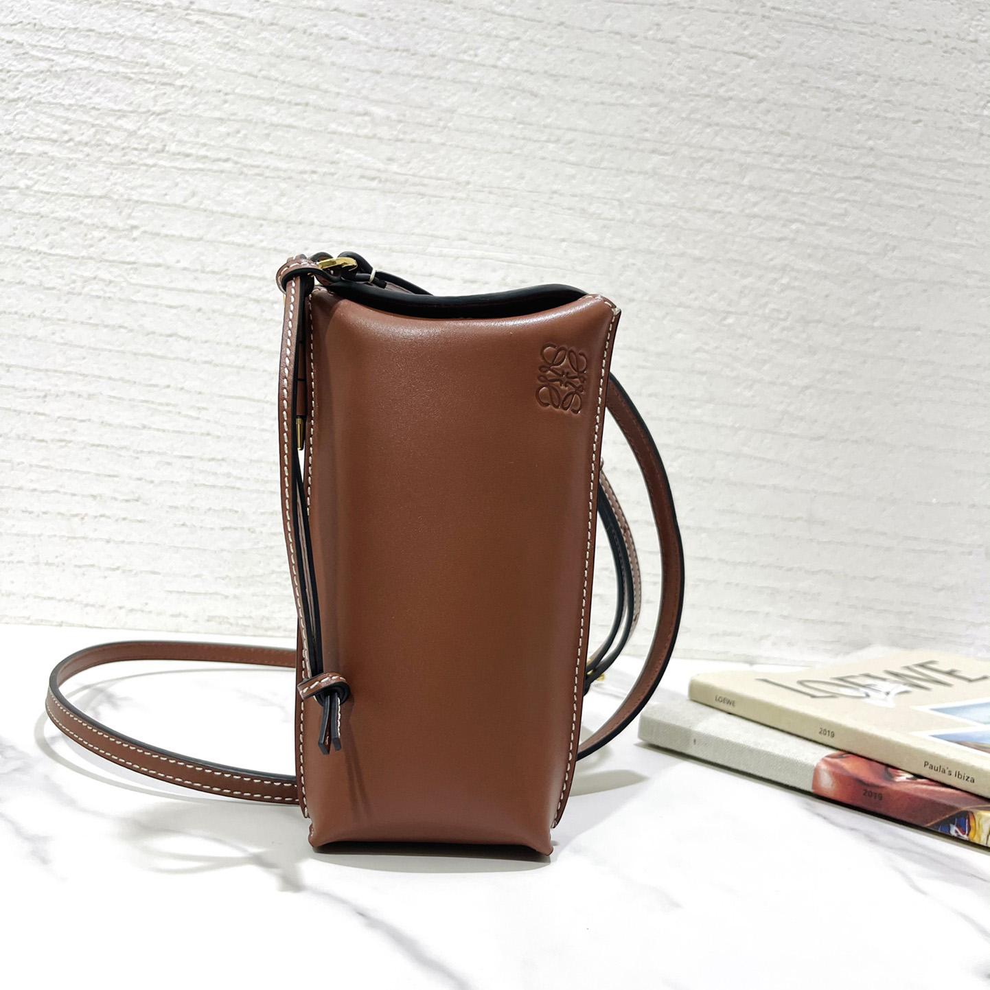 Loewe Gate Pocket In Soft Calfskin - everydesigner