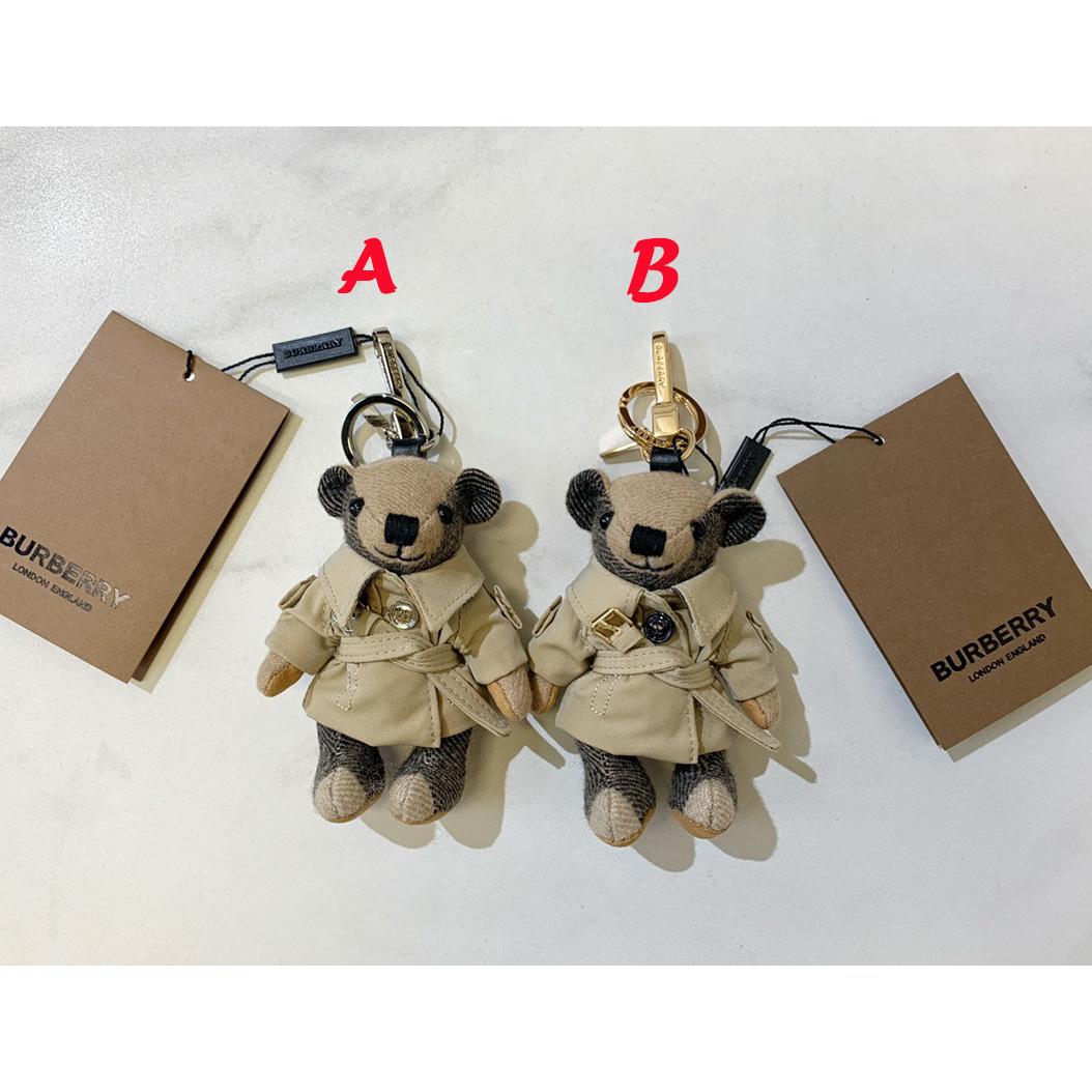 Burberry Thomas Bear Charm in Trench Coat - everydesigner