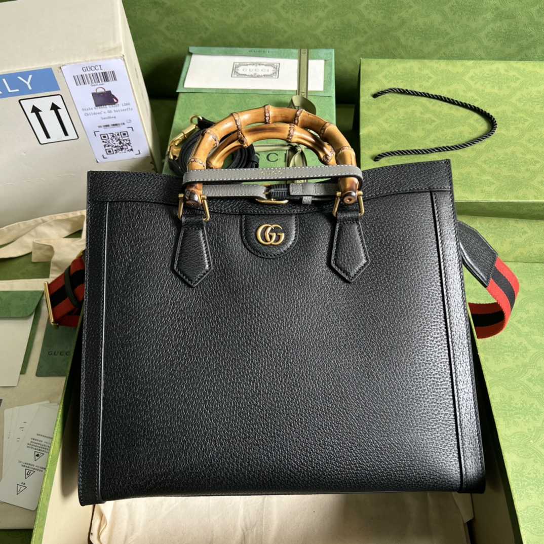 Gucci Diana Medium Tote Bag(35-30-14cm) - everydesigner