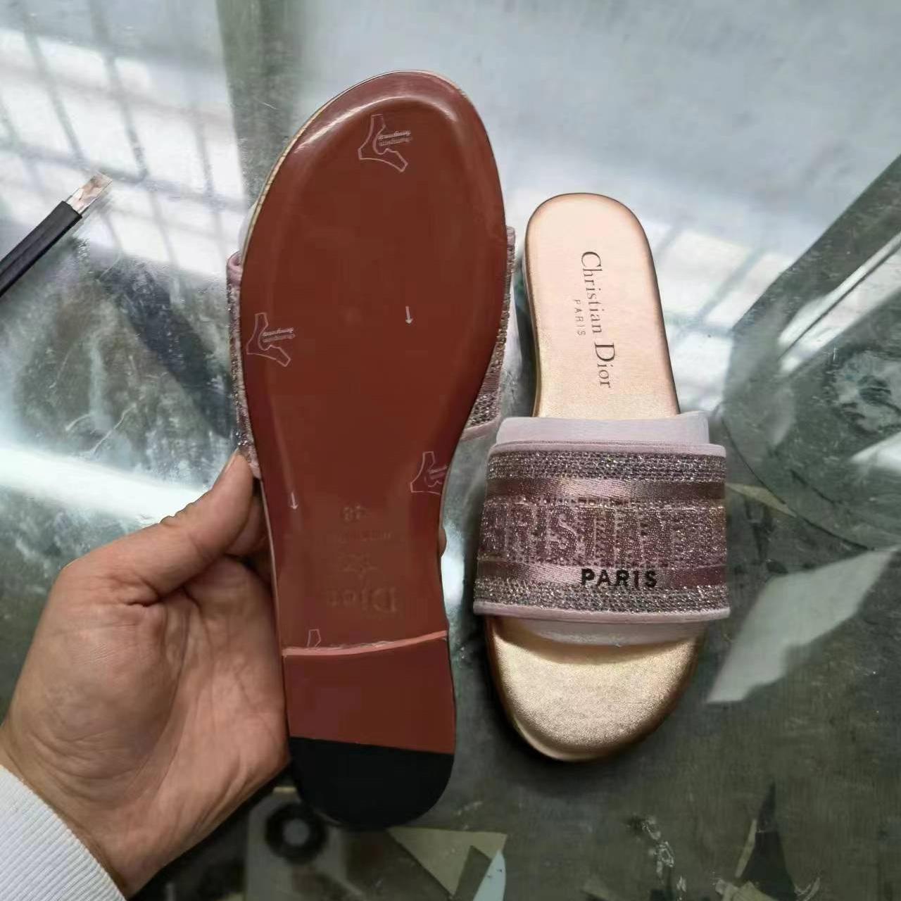 Dior Dway Slide - everydesigner