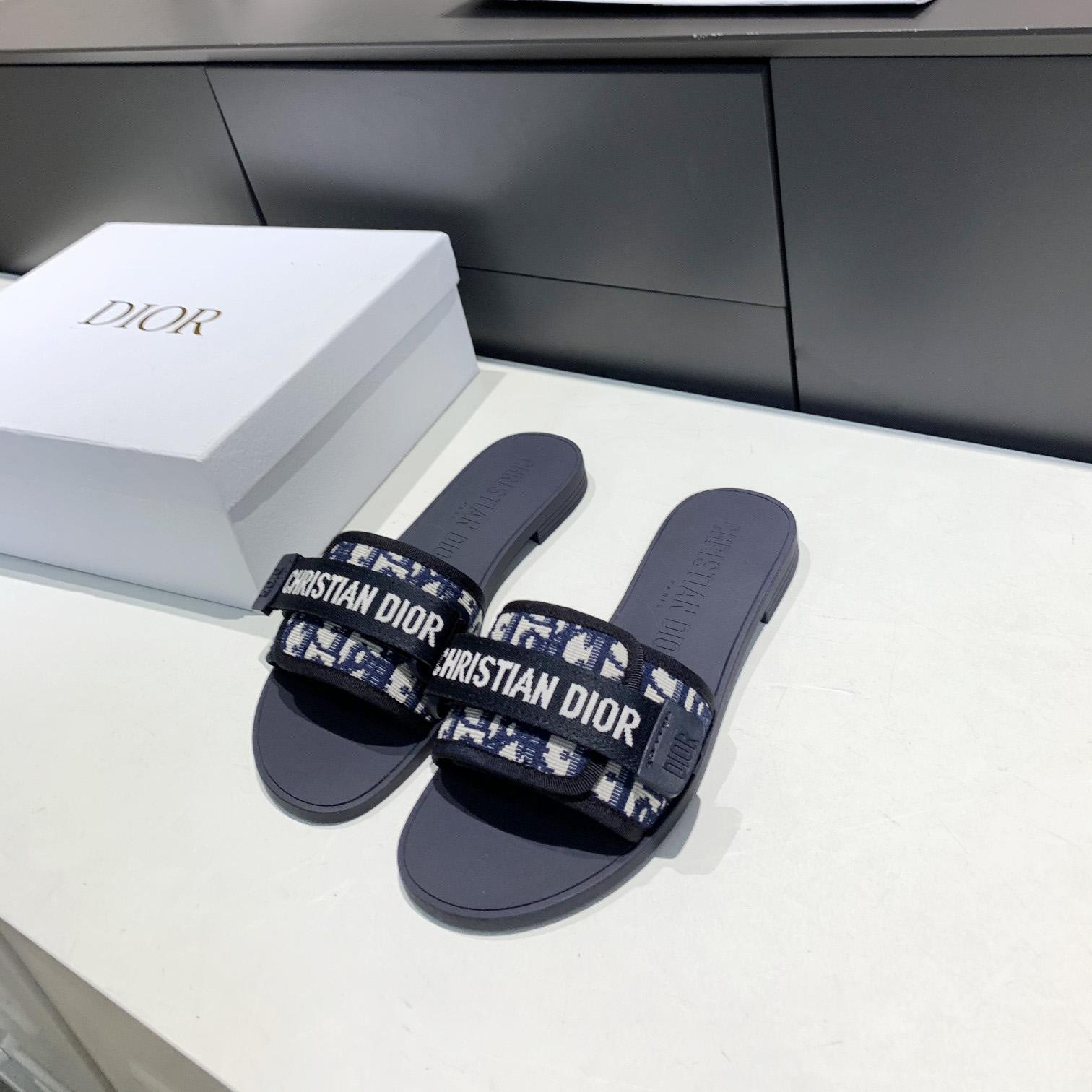 Dior Evolution Slide - everydesigner