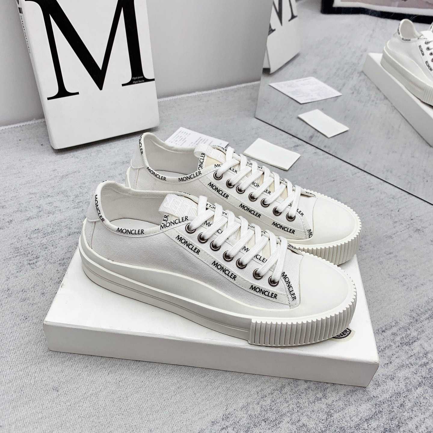 Moncler Glissiere Low-Top Sneakers - everydesigner