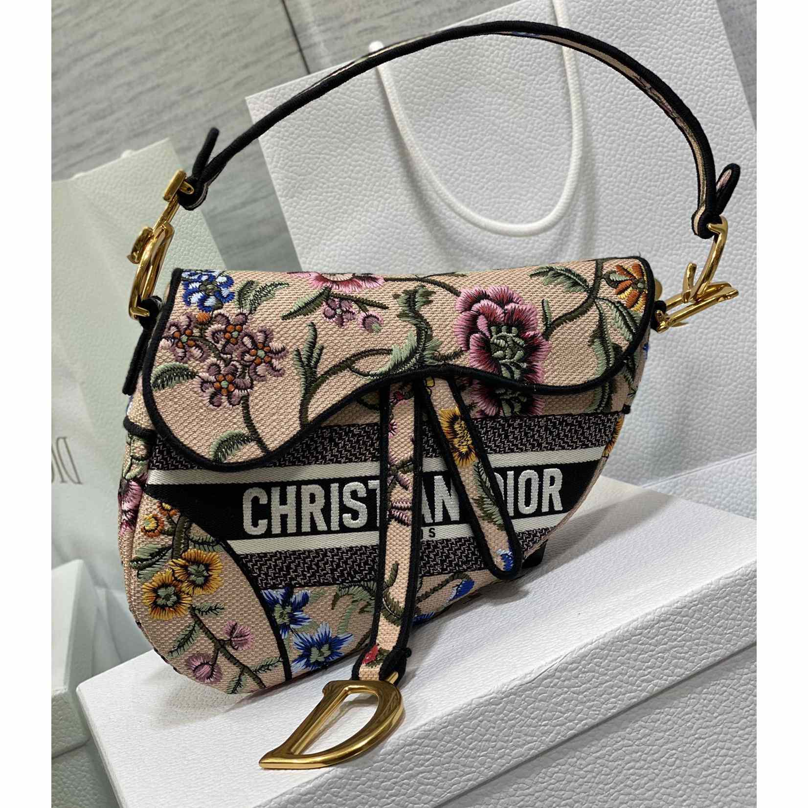 Dior Saddle Bag  - everydesigner