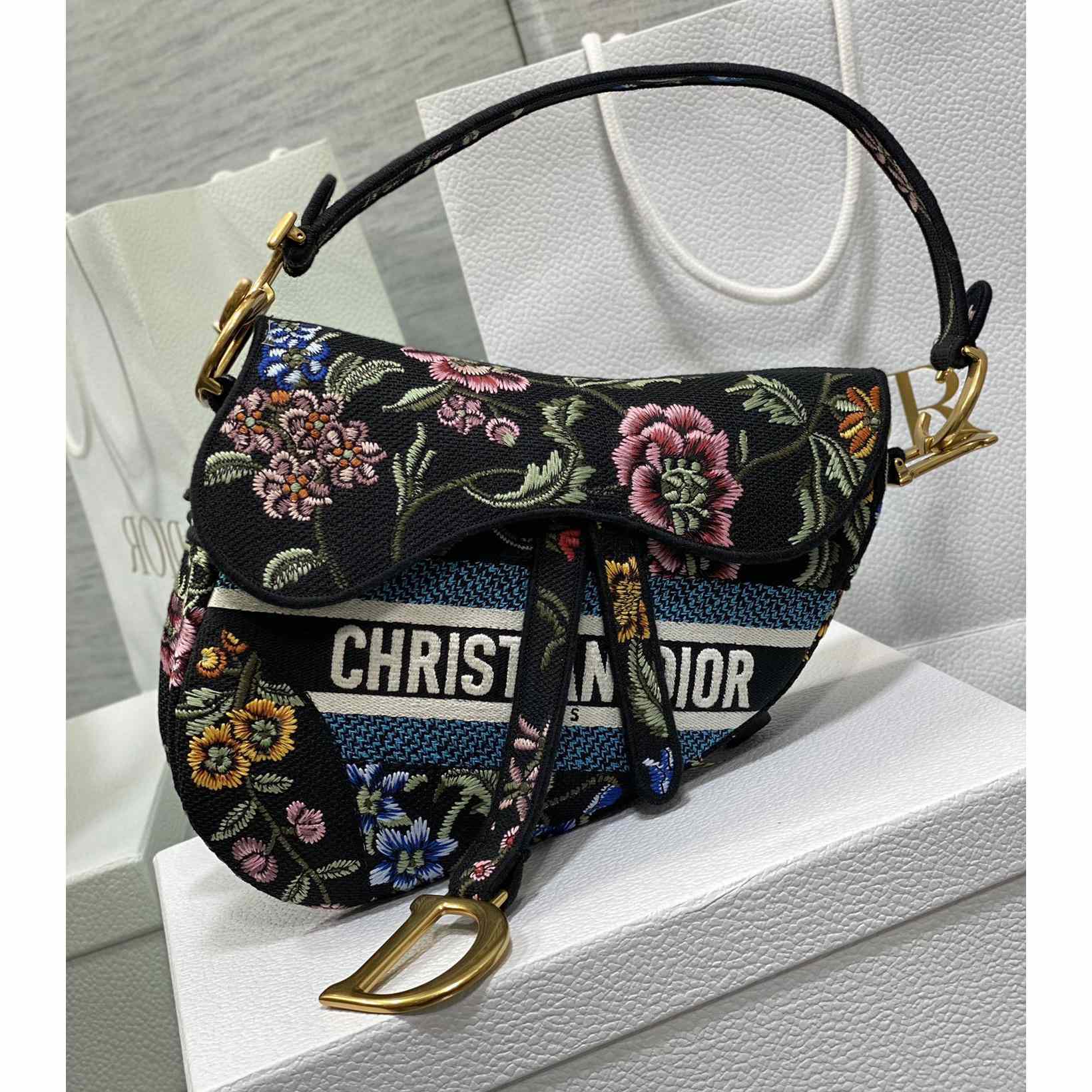 Dior Saddle Bag  - everydesigner