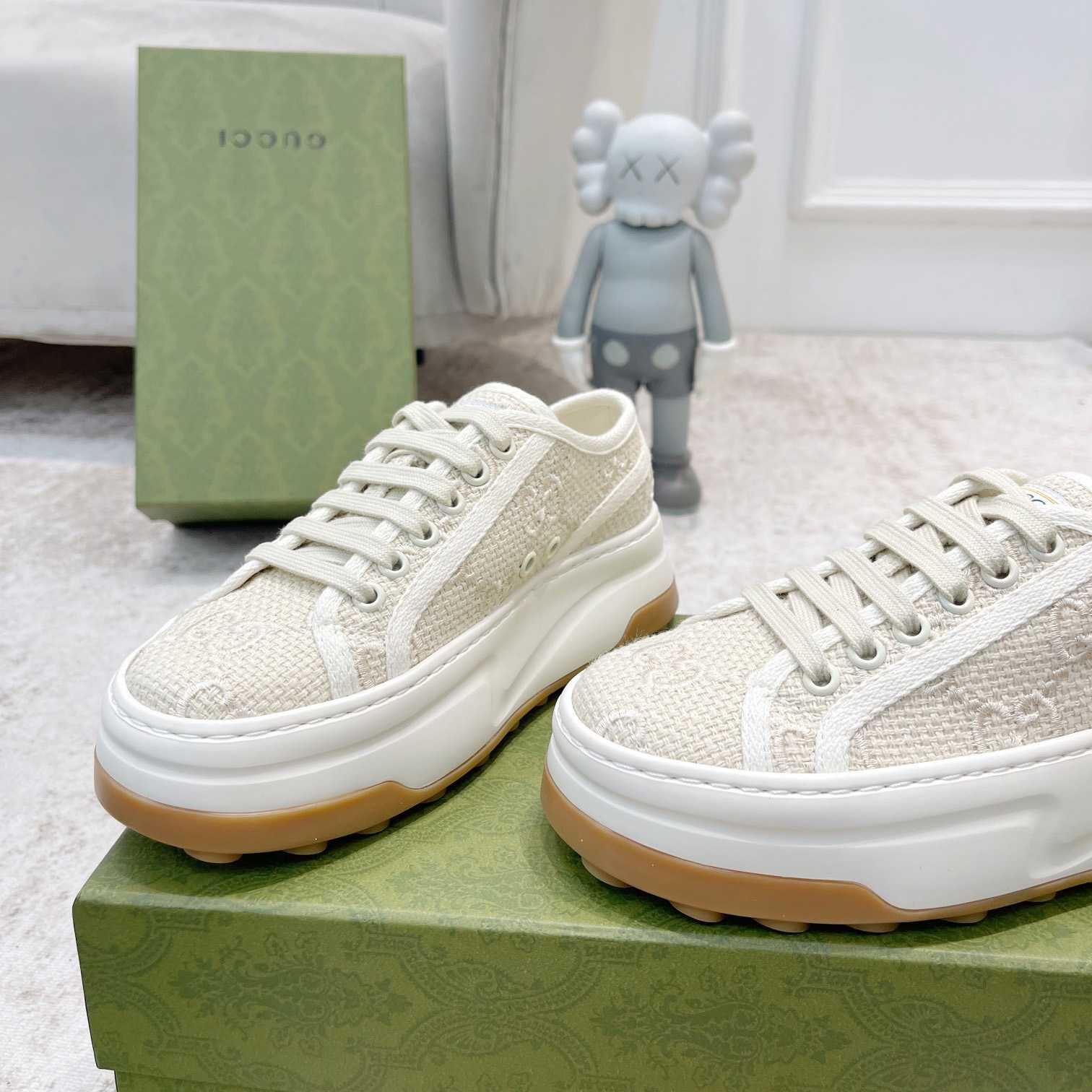 Gucci Women's GG Sneaker - everydesigner