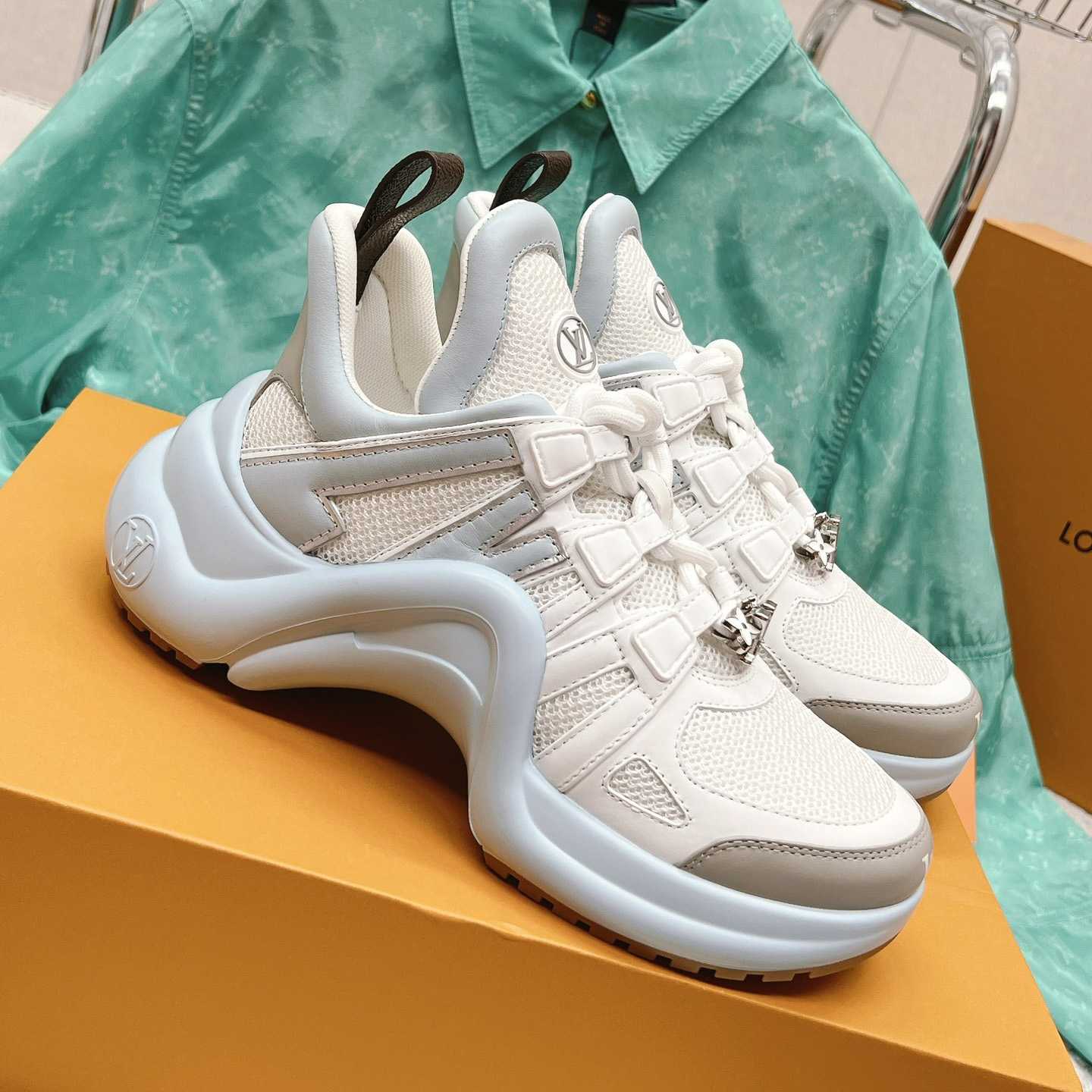 Louis Vuitton LV Archlight Trainers  (upon uk size)     - everydesigner