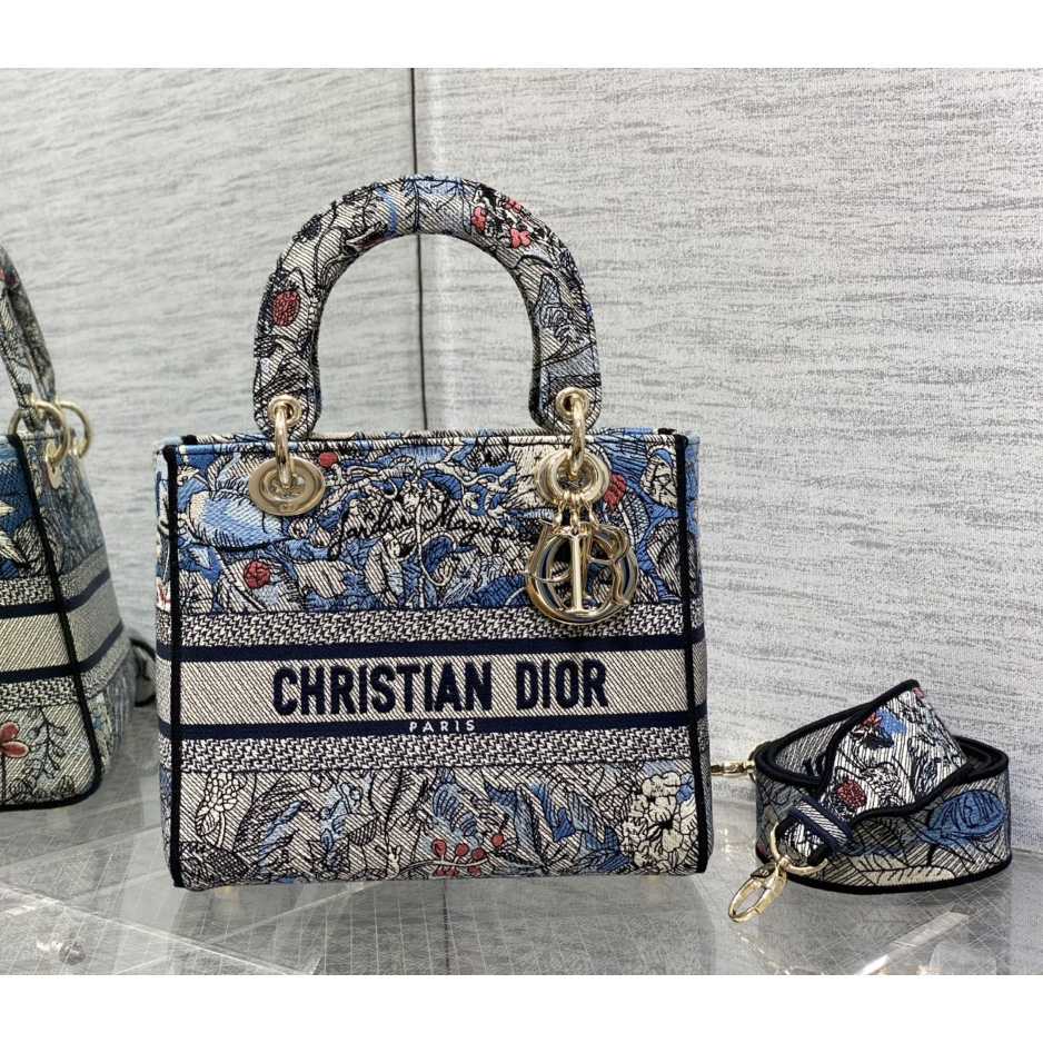 Dior Medium Lady D-lite Bag - everydesigner