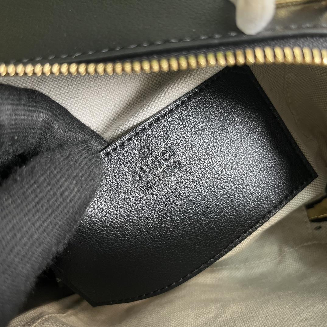 Gucci Blondie Top Handle Bag (17-15-9cm) - everydesigner