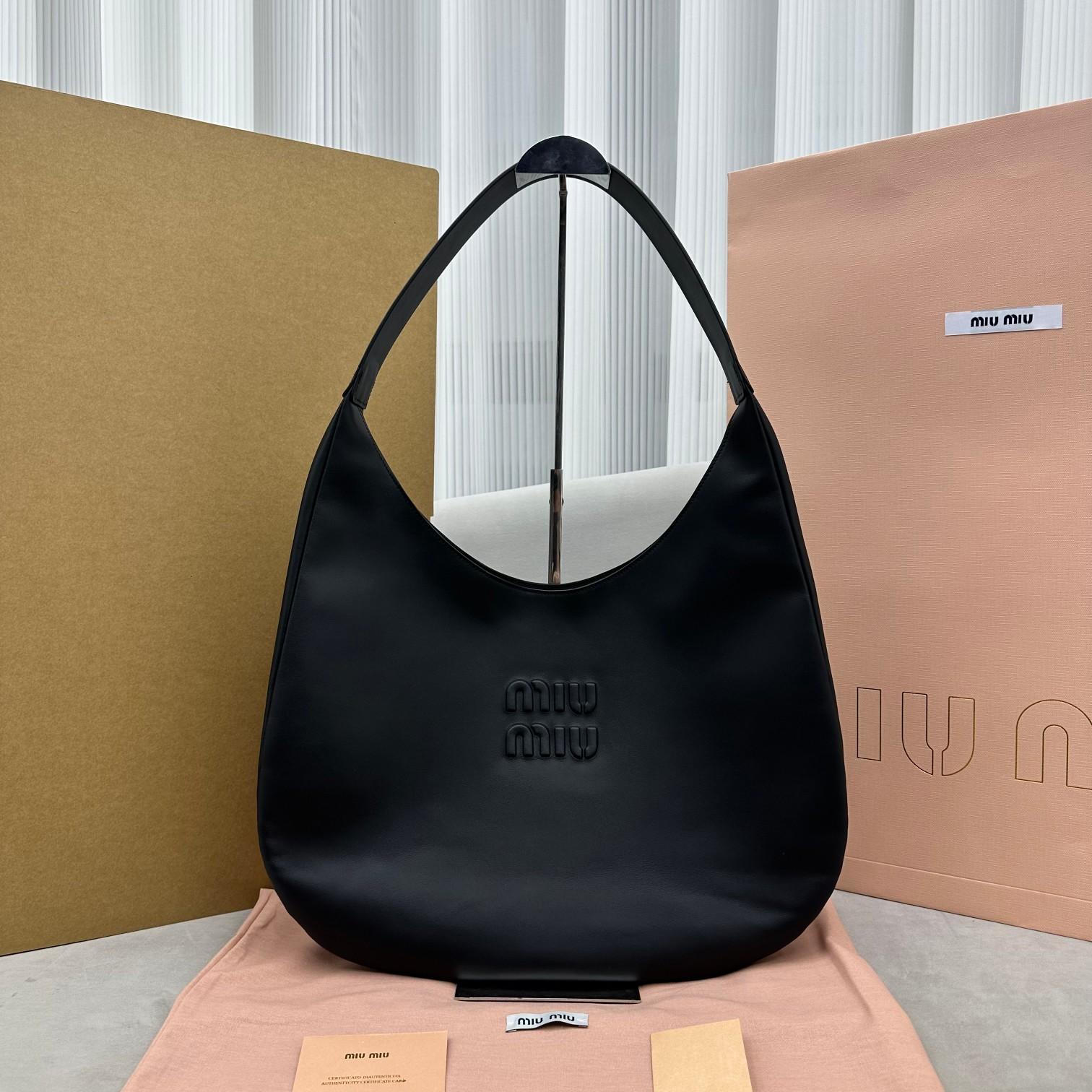 Miu Miu Leather Hobo Bag - everydesigner