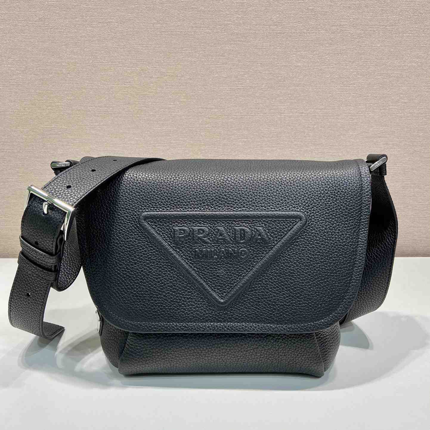 Prada Leather Bag With Shoulder Strap - everydesigner