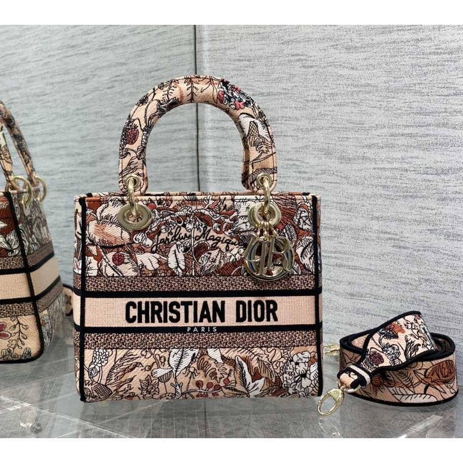 Dior Medium Lady D-lite Bag - everydesigner