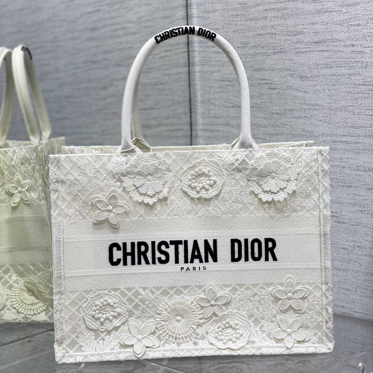 Dior Medium Dior Book Tote - everydesigner