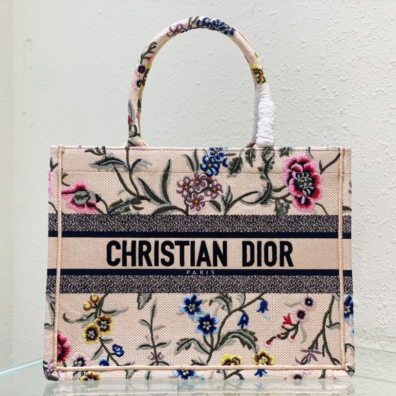 Dior Medium Dior Book Tote - everydesigner