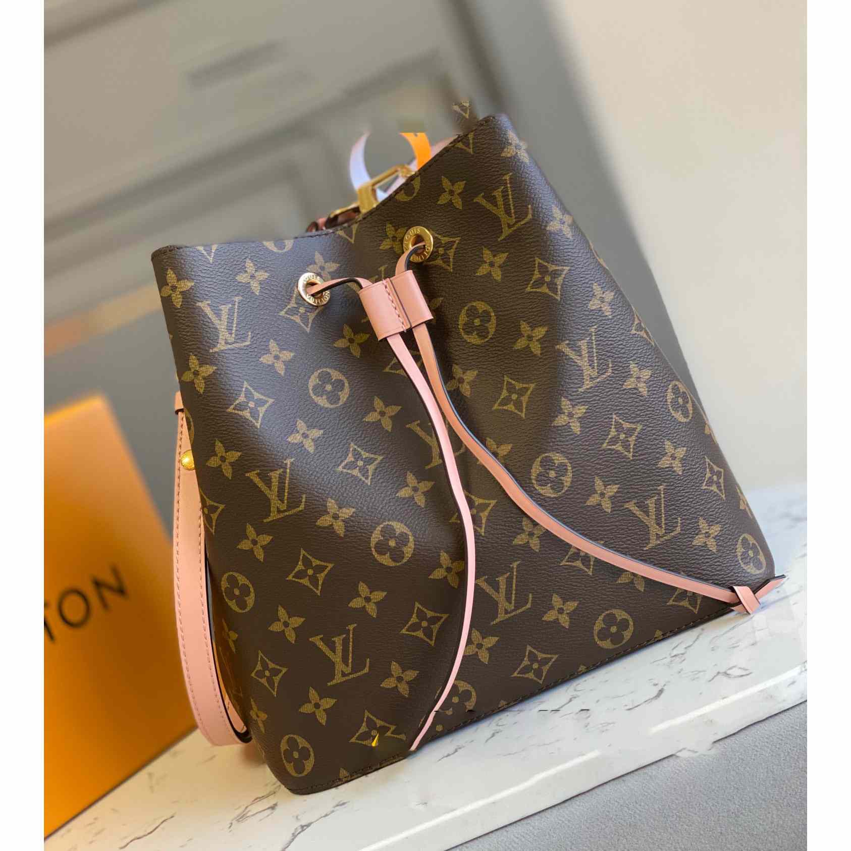 Louis Vuitton Néonoé (26 x 26 x 17.5cm) M44022 - everydesigner