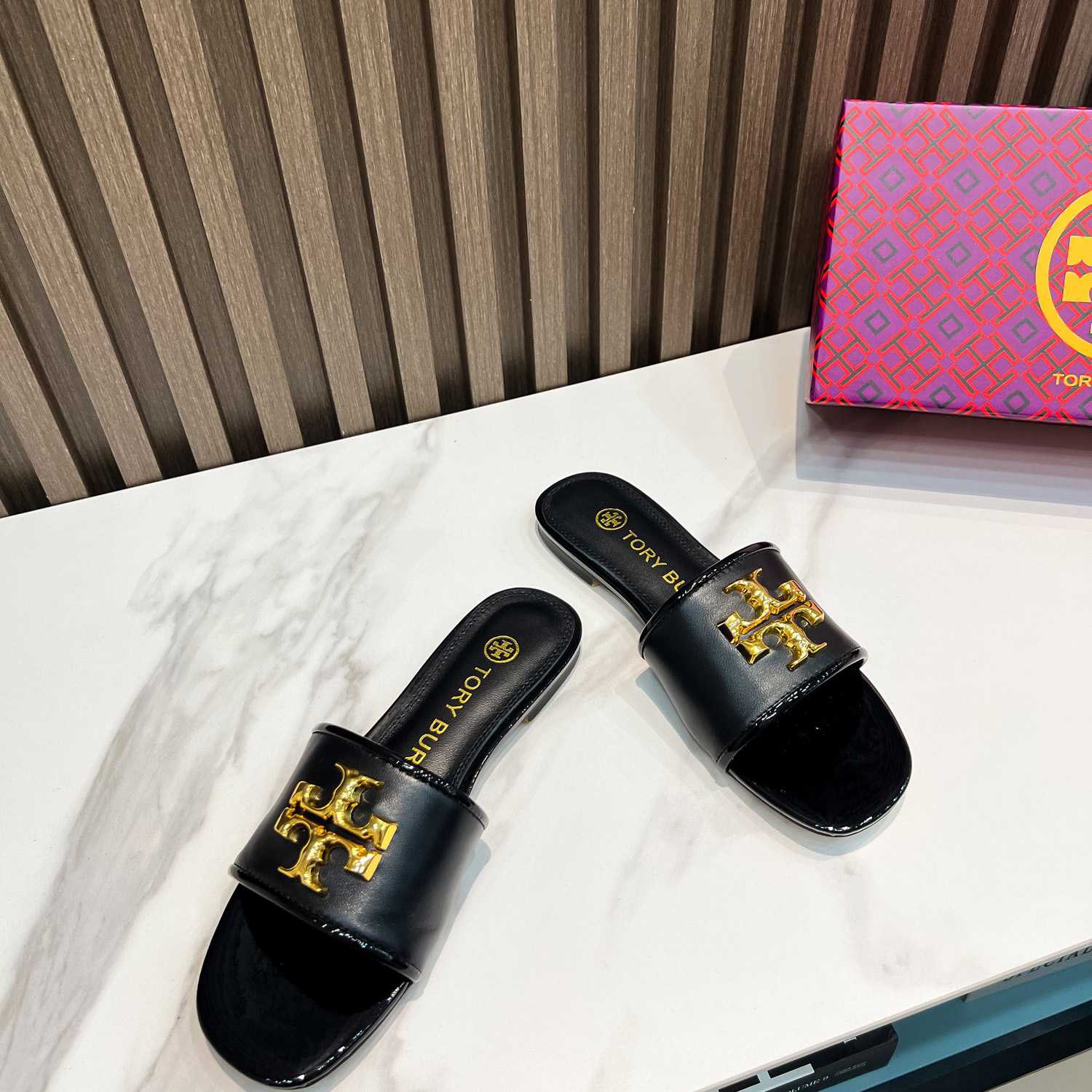 Tory Burch Eleanor Slide - everydesigner