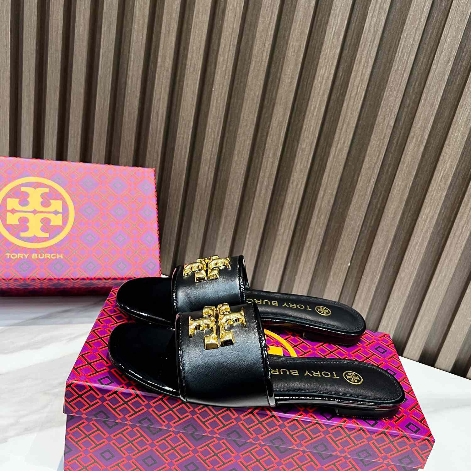 Tory Burch Eleanor Slide - everydesigner