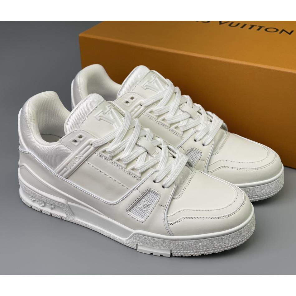 Louis Vuitton Trainer Sneaker (Upon UK Size) - everydesigner