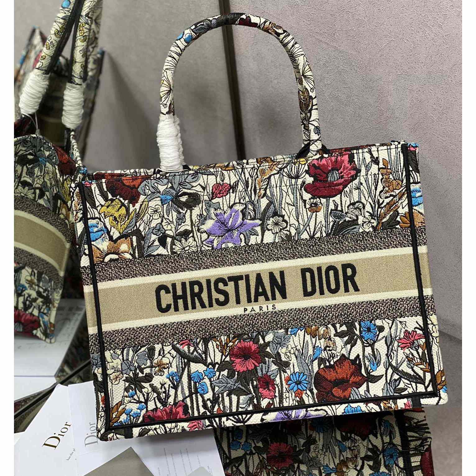 Dior Medium Dior Book Tote - everydesigner