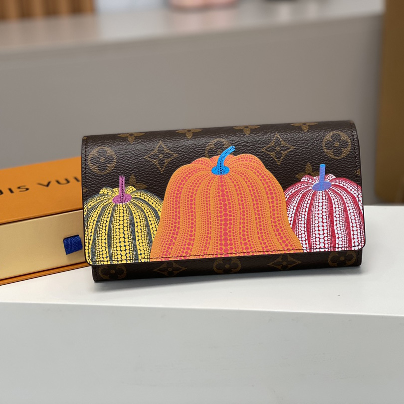 Louis Vuitton LV x YK Sarah Wallet (19 x 10.5 x 2 cm)    M82114 - everydesigner