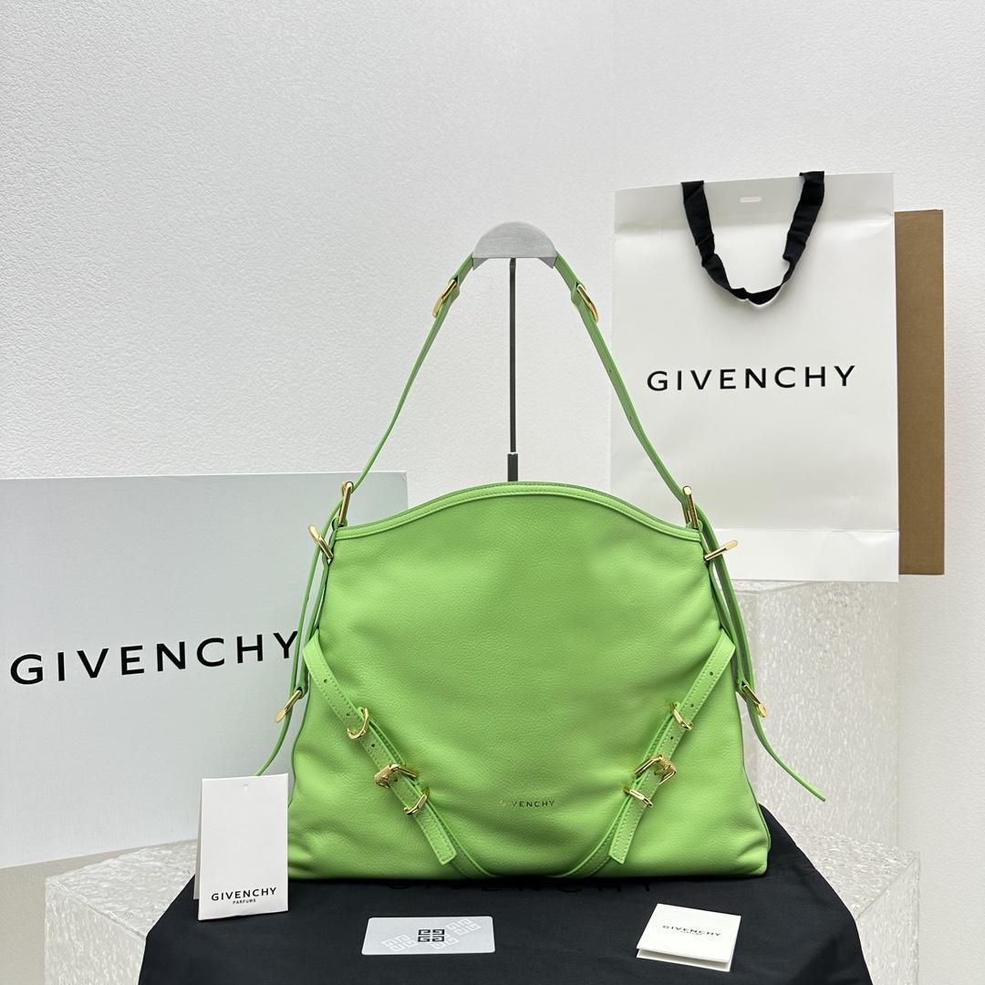 Givenchy Medium Voyou Bag In Leather(32-37-6.5cm) - everydesigner