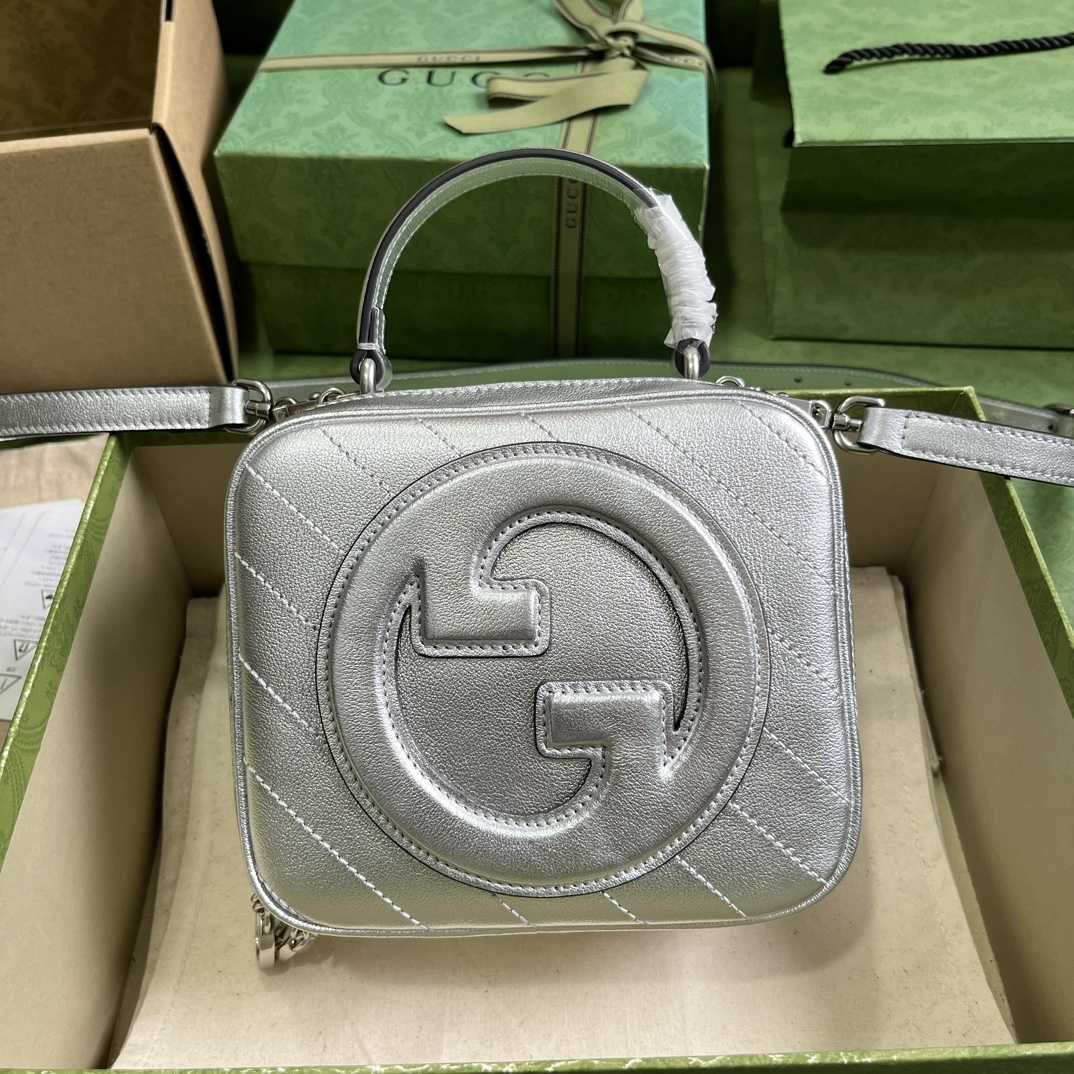 Gucci Blondie Top Handle Bag (17-15-9cm) - everydesigner