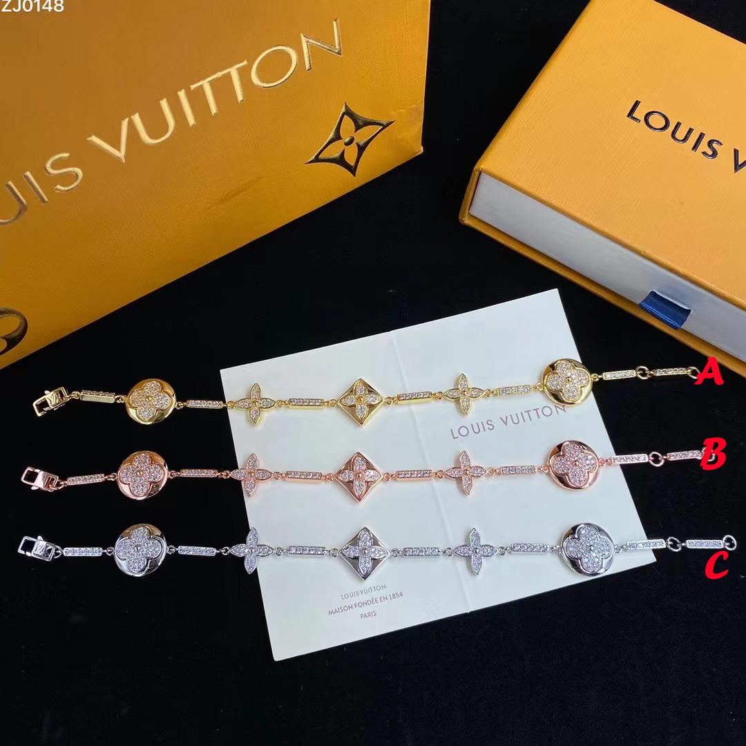 Louis Vuitton Bracelet - everydesigner