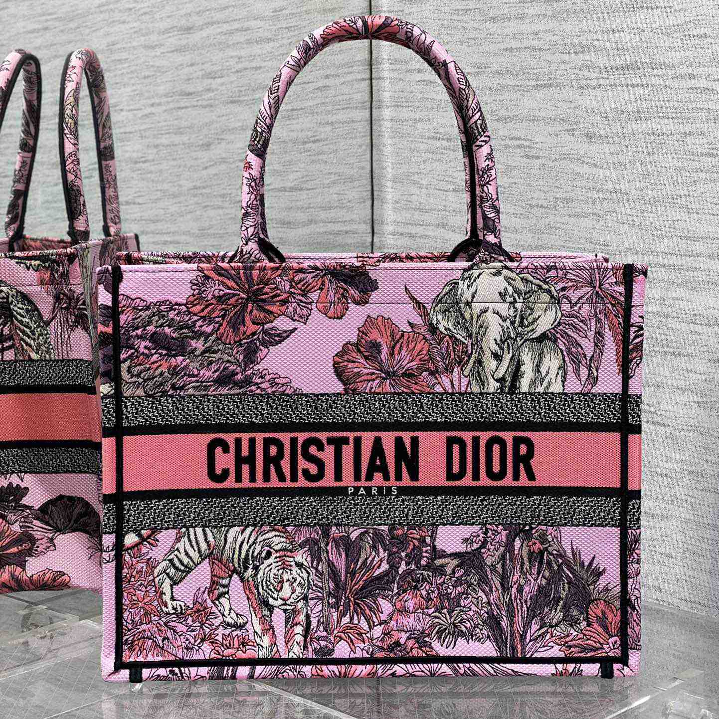 Dior Medium Dior Book Tote - everydesigner