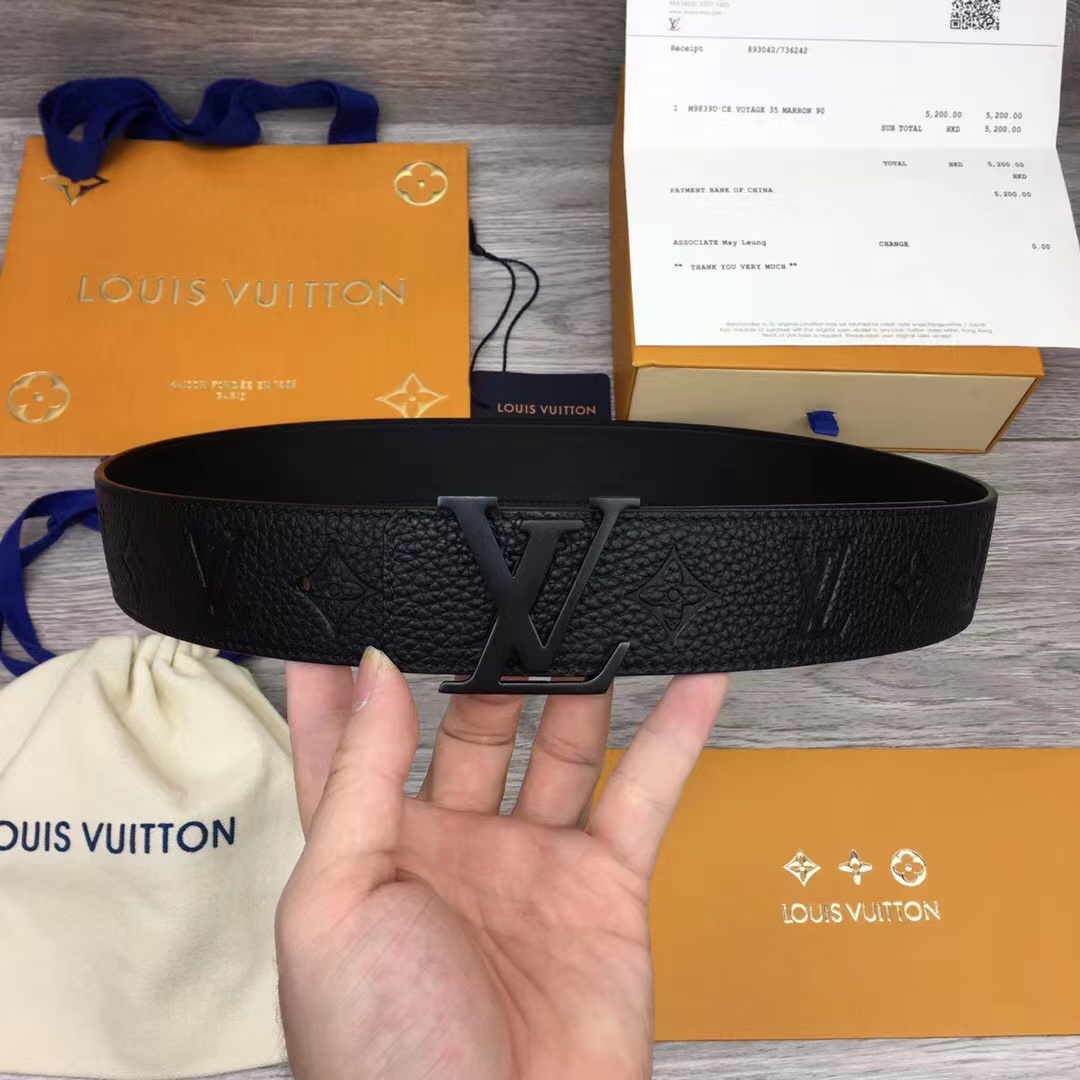 Louis Vuitton LV Initiales 40MM Reversible Belt   M0424Q - everydesigner