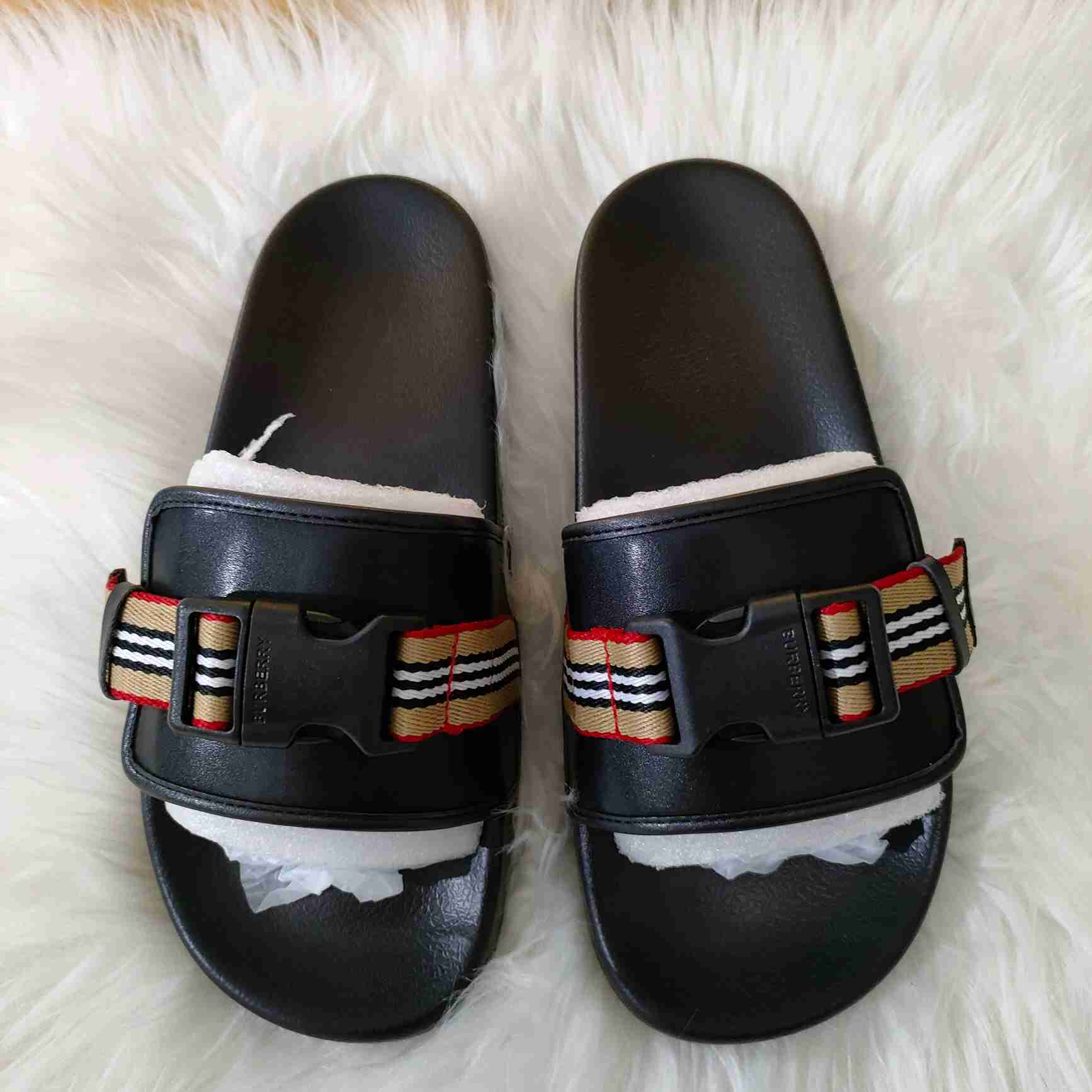 Burberry Icon Stripe Buckled Slides - everydesigner