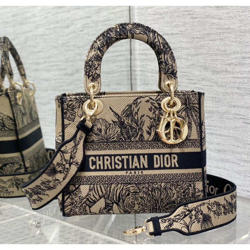 Dior Medium Lady D-lite Bag - everydesigner