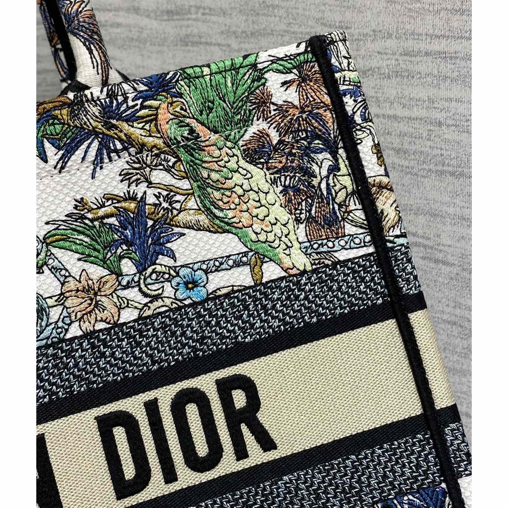 Dior Medium Dior Book Tote - everydesigner