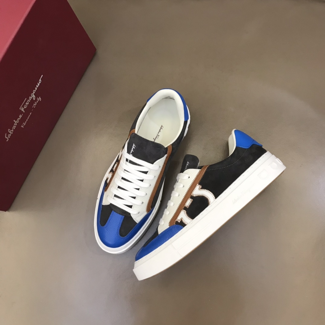 Ferragamo Gancini Sneaker - everydesigner