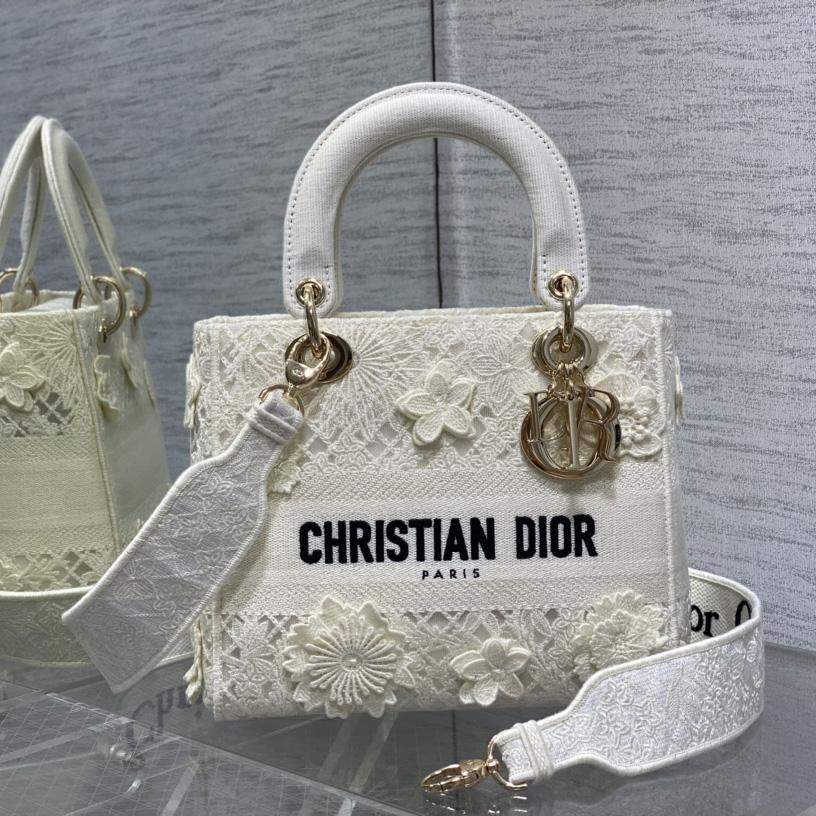 Dior Medium Lady D-lite Bag - everydesigner