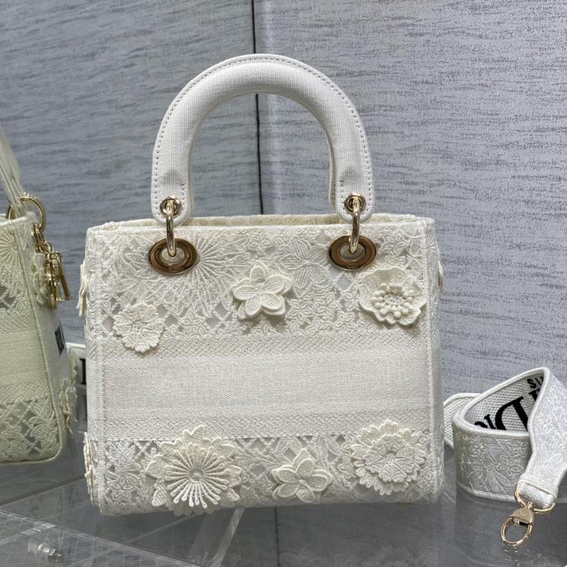 Dior Medium Lady D-lite Bag - everydesigner