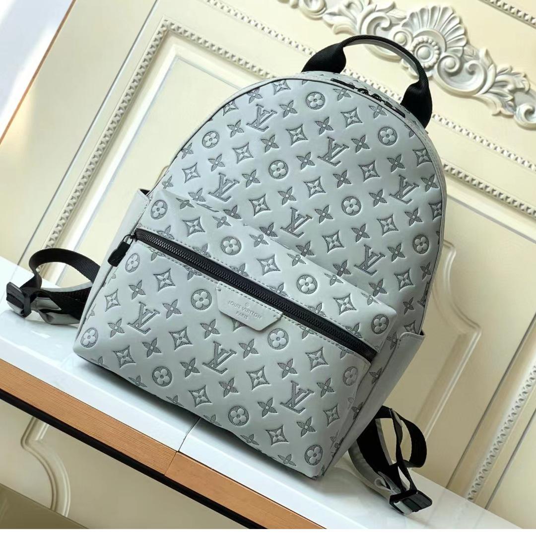 Louis Vuitton Discovery Backpack (29-38-20cm)    M46557 - everydesigner