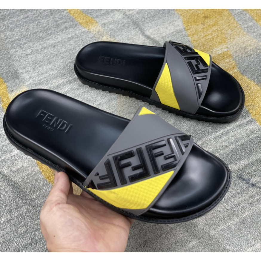 Fendi Multicolor Rubber Slides - everydesigner