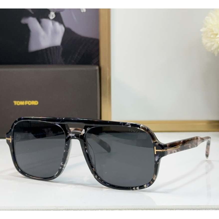 Tom Ford Sunglasses - everydesigner